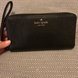 Kate Spade wristlet/wallet